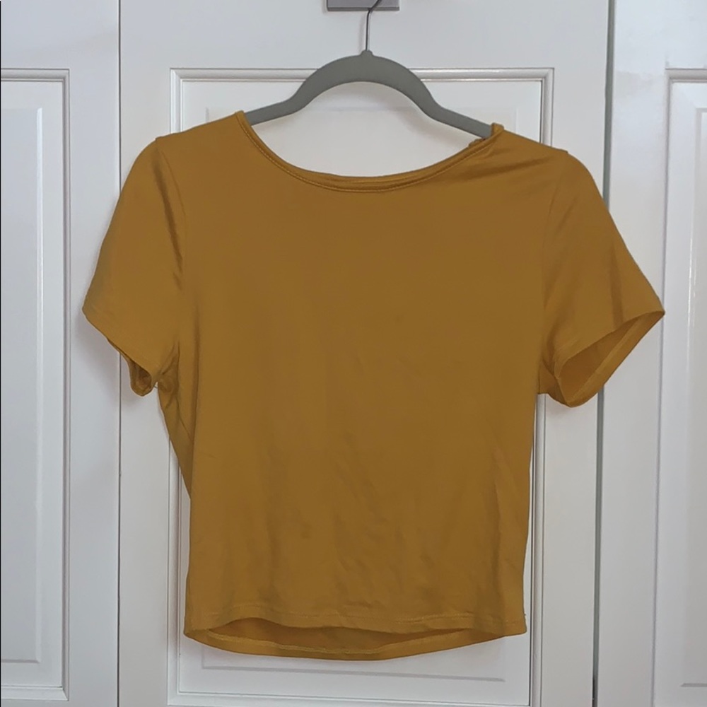 yellow top